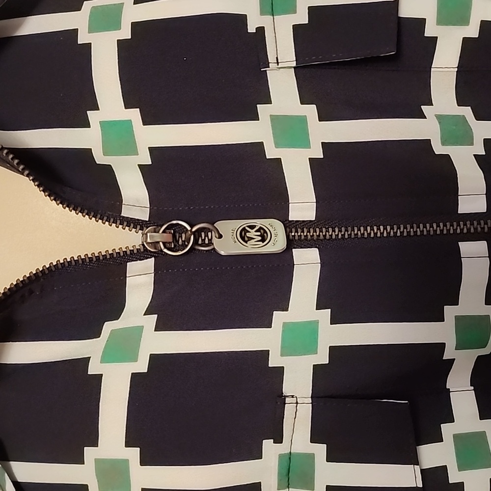 NWOT MICHAEL KORS FULL ZIP BLOUSE Unique Print - Picture 3 of 12